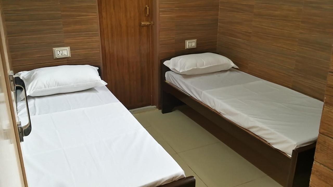 Al Noor Mansion Hotel Ченай Екстериор снимка