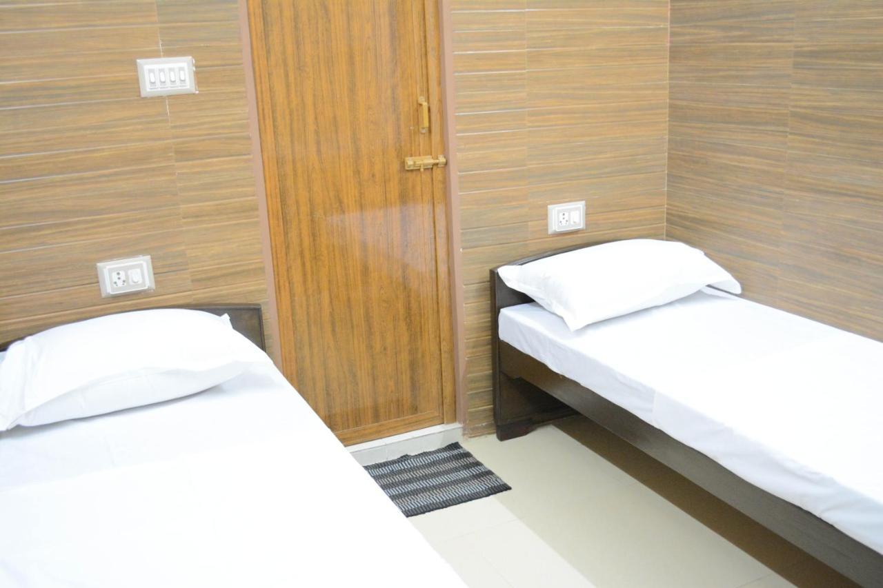 Al Noor Mansion Hotel Ченай Екстериор снимка